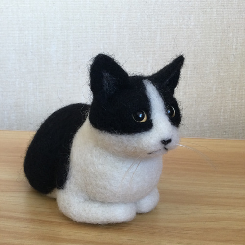 羊毛フェルト 白黒猫 羊毛フェルト masapan 通販 17297439