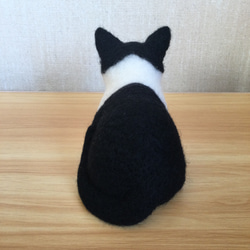羊毛フェルト　白黒猫 6枚目の画像