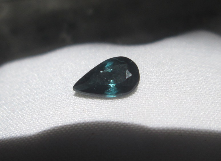 N.74　極上のインディゴライトトルマリン ルース 上質でクールな希少石 サイズも大きめ 購入は特化価格