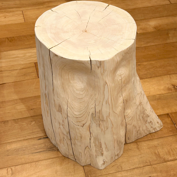 Hinoki  Wood  Stool  No.581 1枚目の画像