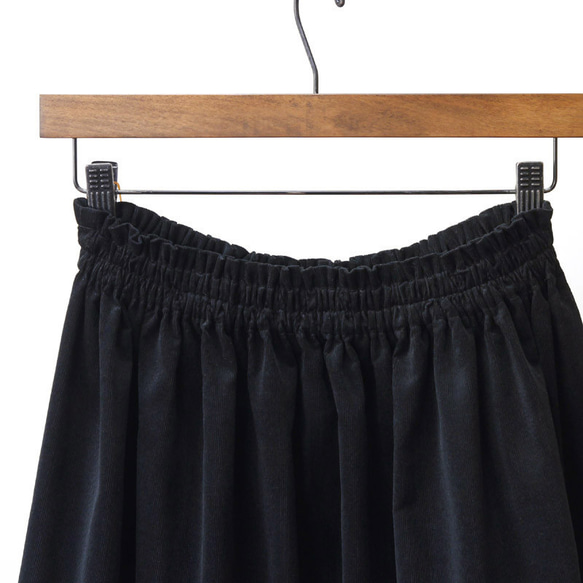 【即納】コーデュロイ ギャザースカート（ブラック・黒）Sサイズ（60～67cm）モノトーン 6枚目の画像
