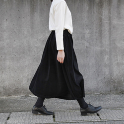 【即納】コーデュロイ ギャザースカート（ブラック・黒）Sサイズ（60～67cm）モノトーン 3枚目の画像