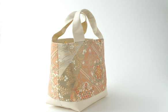 [蜀江花冠花鳥圖案金絲 Obi 重製手提袋] 非常適合日常使用、婚禮、派對和特殊場合。 第4張的照片