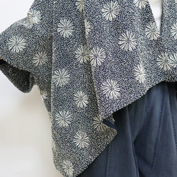 手仕事が美しいインディゴ染め刺し子刺繍長袖羽織ジャケット、ゆったりサイズ 14枚目の画像
