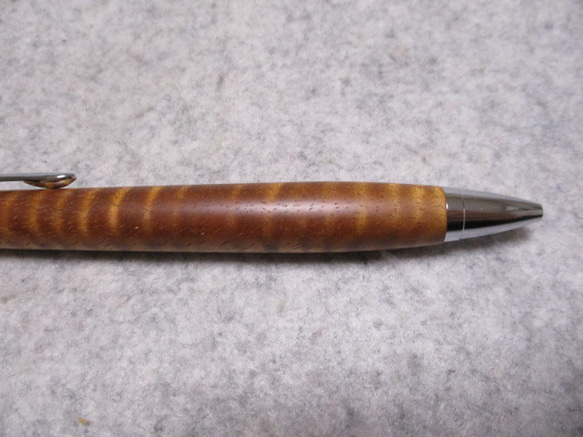 ハワイアンコア　カーリー杢　椿油仕上げ　木軸ボールペン(シャープペンシル)　希少材 10枚目の画像