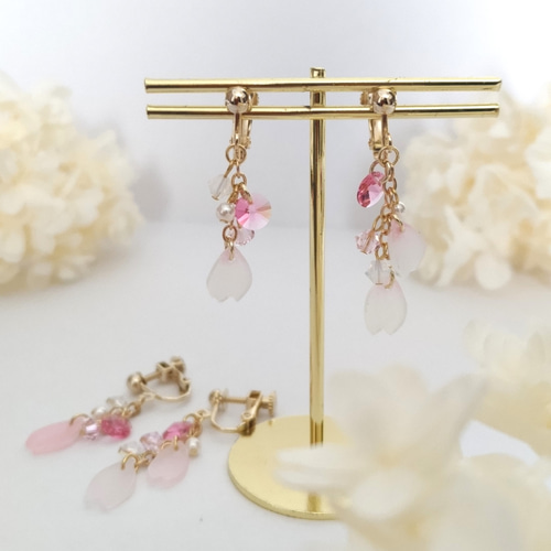 和風桜イヤリング ピアス 春 スタッドピアス ノンホールピアス