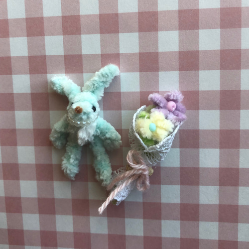 【破格値下げ】 ミニチュア ホワイトデー 送別会 ぬいぐるみ お花 花束 ウサギ あみぐるみ