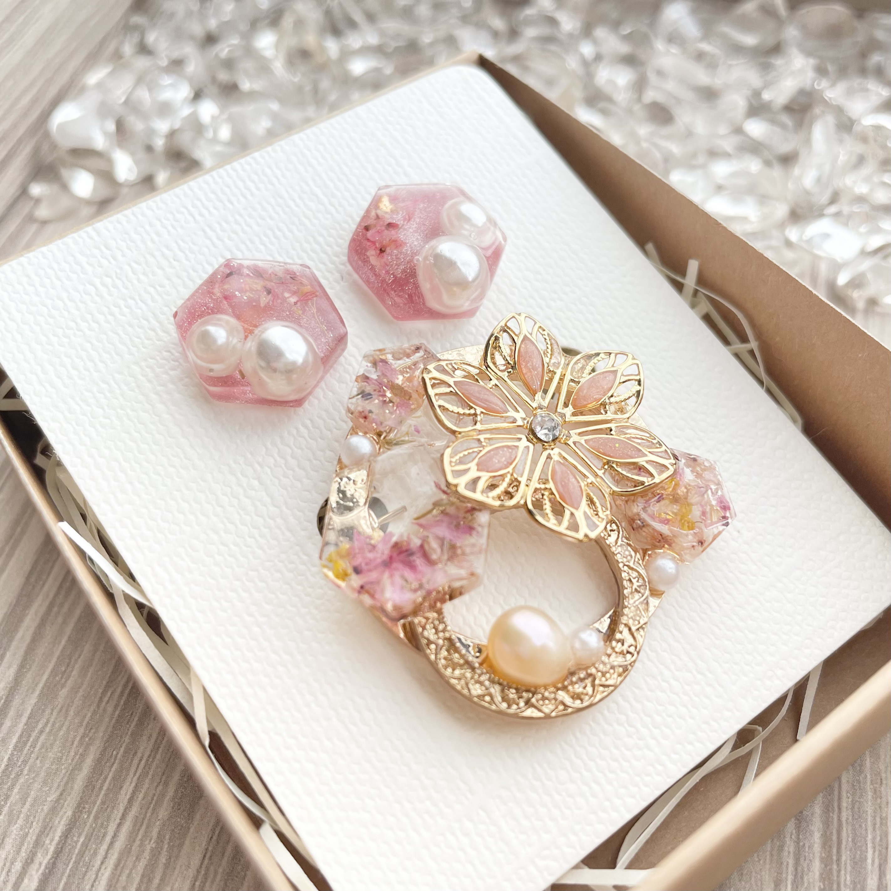 セット】春色ブローチとピアス／イヤリングのセット ブローチ 福まる