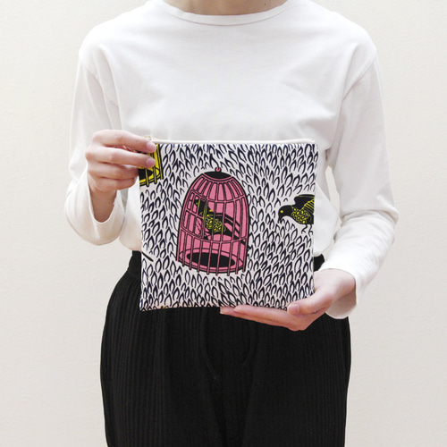 大容量・フラットポーチ（鳥とカゴ）大きいポーチ 化粧ポーチ アフリカ