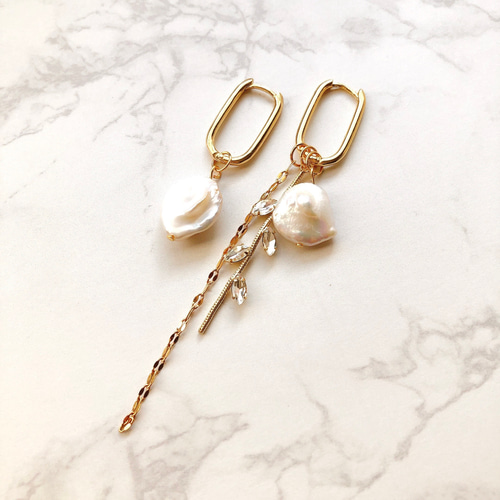 バロックパールフープピアス アシンメトリーチャーム ネックレス