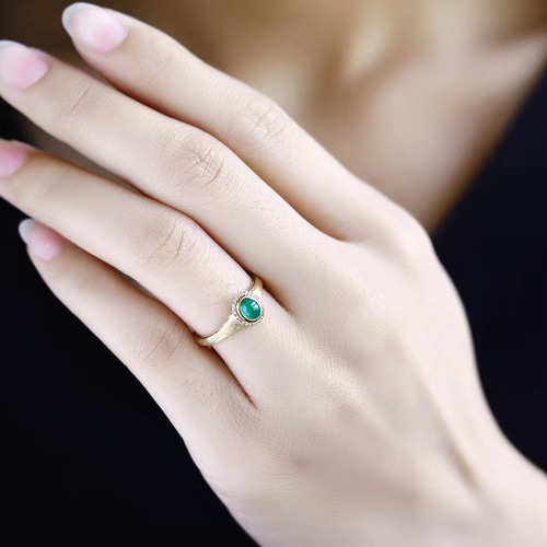 愛の成就」K18 天然エメラルド ダイヤモンド 春 並び無い 高貴 5月  