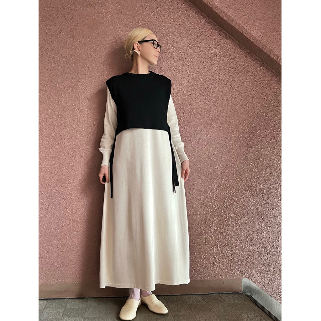 RATA❤️大人の細見え春ニットワンピース＆紐付きベスト❤️国産オリジナル❤️おしゃれ上品アイボリー❤️普段着&式にも