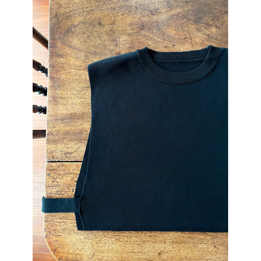 RATA❤️大人の細見え春ニットワンピース＆紐付きベスト❤️国産オリジナル❤️おしゃれ上品アイボリー❤️普段着&式にも