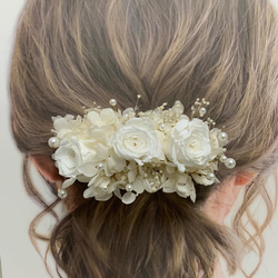 バラと紫陽花のコーム　結婚式　ドレス　和装　着物　お祝い　パーティー　ヘッドドレス　ヘアアクセサリー 6枚目の画像