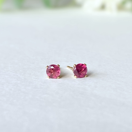 マラヤガーネット・ピアス・比較ページ 7bd79428a7f8f0b68a34d98f10ffa3
