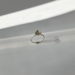 ヒツジグサの指輪 ジルコン sv925 スイレン　12月誕生石 2枚目の画像