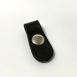 送料無料 ニコちゃん コードクリップ かわいい スマイル ヘッドフォン イヤホン レザー 革 ヌメ革 ブラック 2枚目の画像