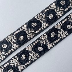【在庫SALE♡*45cm】インド刺繍リボン　ブラック　チュール　SN939カット 4枚目の画像