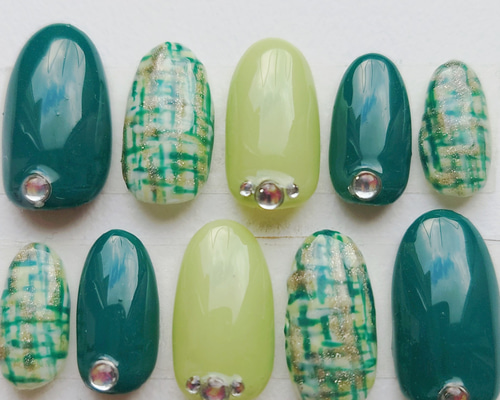 ネイルチップつけ爪 緑グリーン ツイード柄 ワンホン韓国量産型ギャル