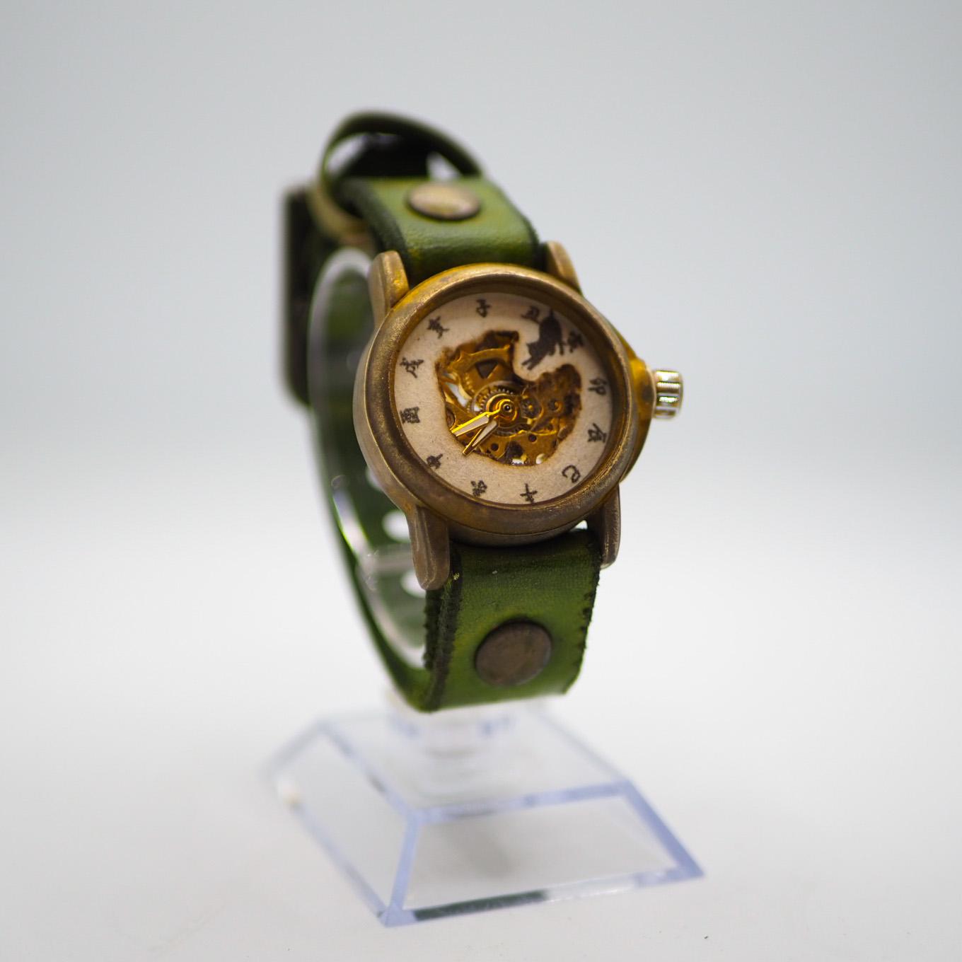 のんびりのびのび のび猫