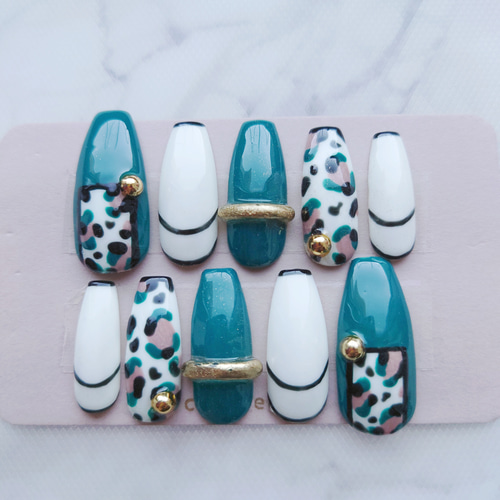 ネイルチップ　ヒョウ柄ネイル　アクセサリーネイル　リングネイル ブラウン 秋 レオパード ヒョウ柄 リング ネイルチップ - メルカリ