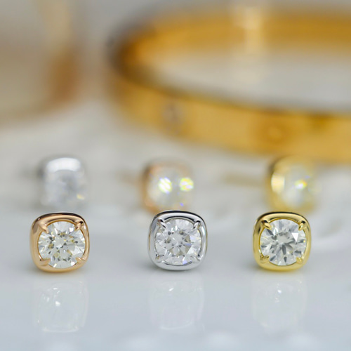 天然ダイヤモンドピアス0.7ct k18 ピアス（スタッド・一粒） パール