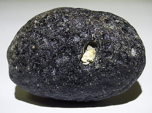 ★サフォーダイト隕石★アメリカアリゾナ州チンターマニストーンSaffordite★28g天然ガラステクタイト属★原石鉱物 2枚目の画像