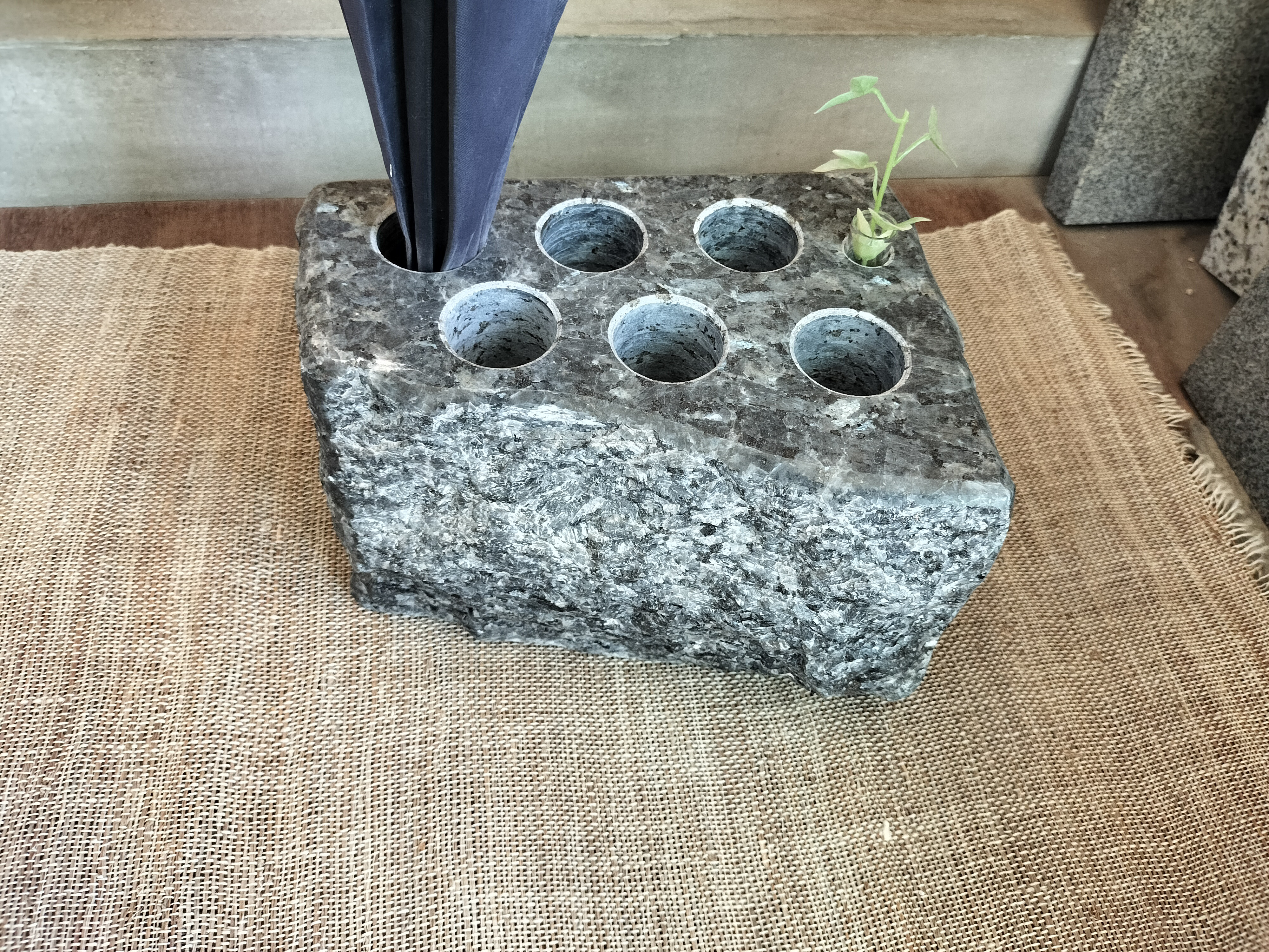 傘石　kasaishi　ノルウェー産御影石 ブルーパール 5