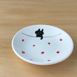 苺・ハチワレ猫/三毛猫/黒猫　豆皿「テーブルでコロコロ」 Creema限定 12枚目の画像