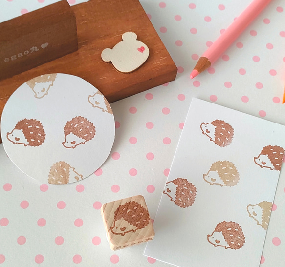 消しゴムはんこNo.86 りんごとハリネズミ