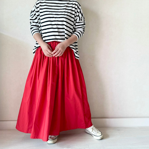 キレイめに着れる♪タイプライターのギャザースカート 深みレッド