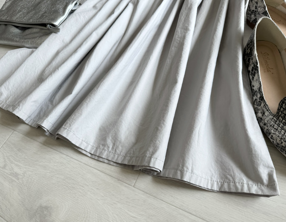 キレイめに着れる♪タイプライターのギャザースカート　アイスグレー 7枚目の画像