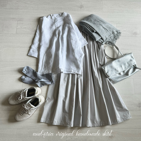 キレイめに着れる♪タイプライターのギャザースカート　アイスグレー 5枚目の画像