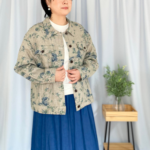 ブルーのバラ柄 リネン100% 花柄ブルゾン 春アウター 大人 レディース 