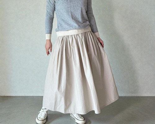 キレイめに着れる♪タイプライターのギャザースカート ミルクティー