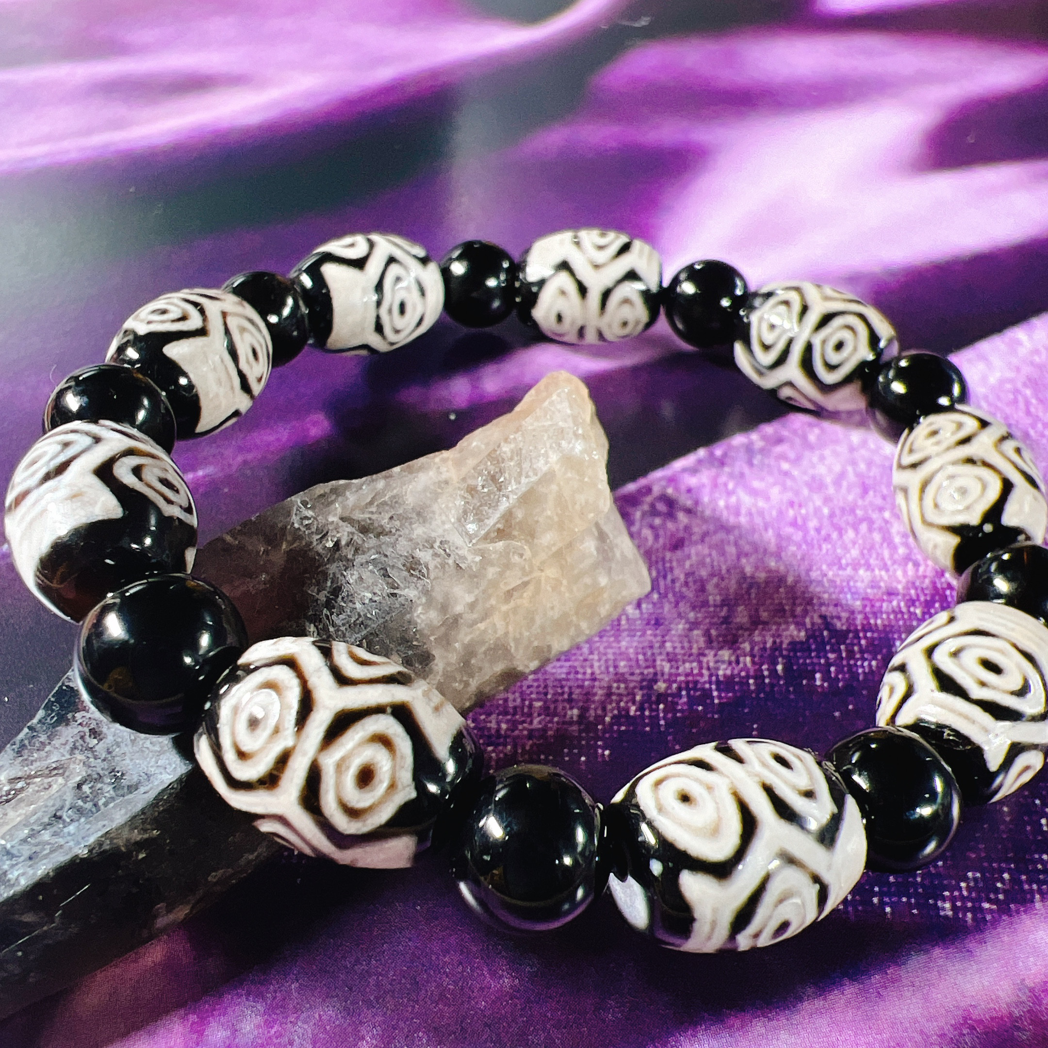 【九つの龍が導く】龍眼と黒水晶の導き