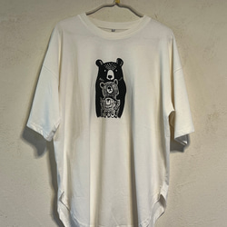 クマファミリー　レディースビッグシルエットTシャツ綿100％ 2枚目の画像