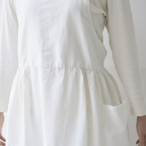 ワンピースエプロン  / onepiece apron　ホワイト 17枚目の画像