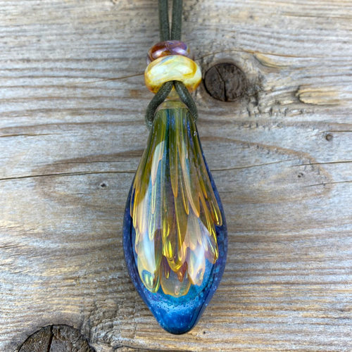 Fume Dot Glass Implosion ボロシリケイトガラスペンダント Fume Dot Glass Implosion ボロシリケイトガラスペンダント