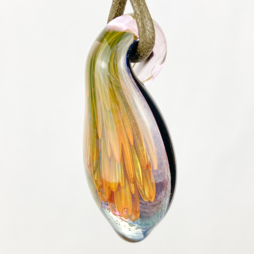Fume Dot Glass Implosion ボロシリケイトガラスペンダント Fume Dot Glass Implosion ボロシリケイトガラスペンダント