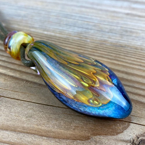 Fume Dot Glass Implosion ボロシリケイトガラスペンダント
