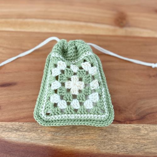 作り方動画付きキット：グラニースクエアの巾着 キット ドゥジャンテ