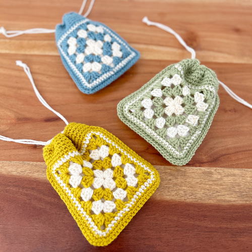 作り方動画付きキット：グラニースクエアの巾着 キット ドゥジャンテ