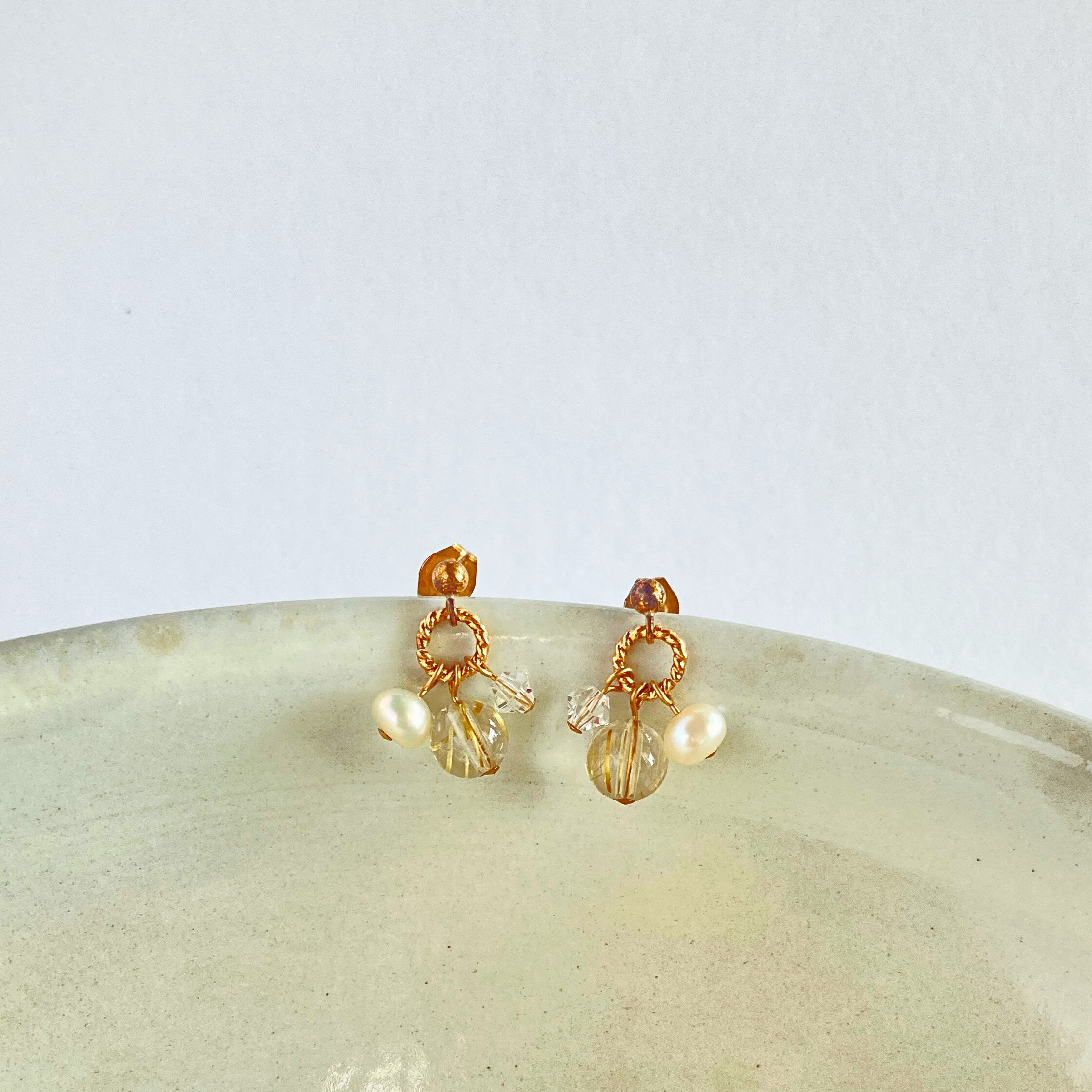 ルチルクォーツと淡水パールのK18ピアス