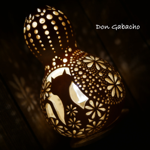 ひょうたんランプ ☆ お花と猫 スタンドライト・テーブルランプ Don