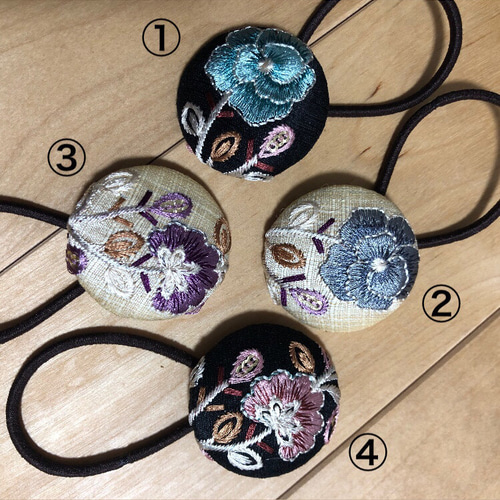 インド刺繍 くるみボタン ヘアゴム ② インド刺繍リボン くるみボタン ヘアゴム ヘアゴム ＋labo 通販