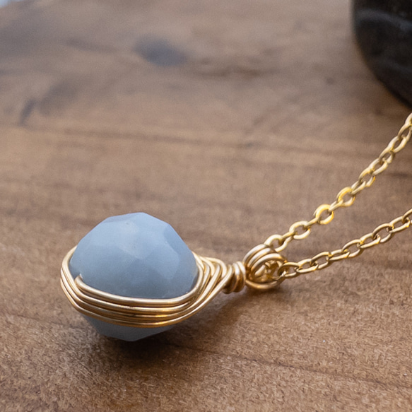 幸せに気付かせてくれる石 エンジェライト ペンダント ネックレス ステンレス ワイヤーラッピング p139 3枚目の画像