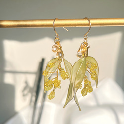 ウェディング　ハンドメイドイヤリング ミモザの枝 ピアス/イヤリング ディップアート アメリカンフラワー