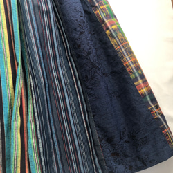 紬の着物地、6種１２枚ハギのタックギャザースカート　ゆったり楽ちん　ブルー＆ストライプ 8枚目の画像