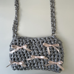 &otherstories シルバー サテン リボン付きハンドバッグ dd3258fe4cbf45fa255de94a575e9b